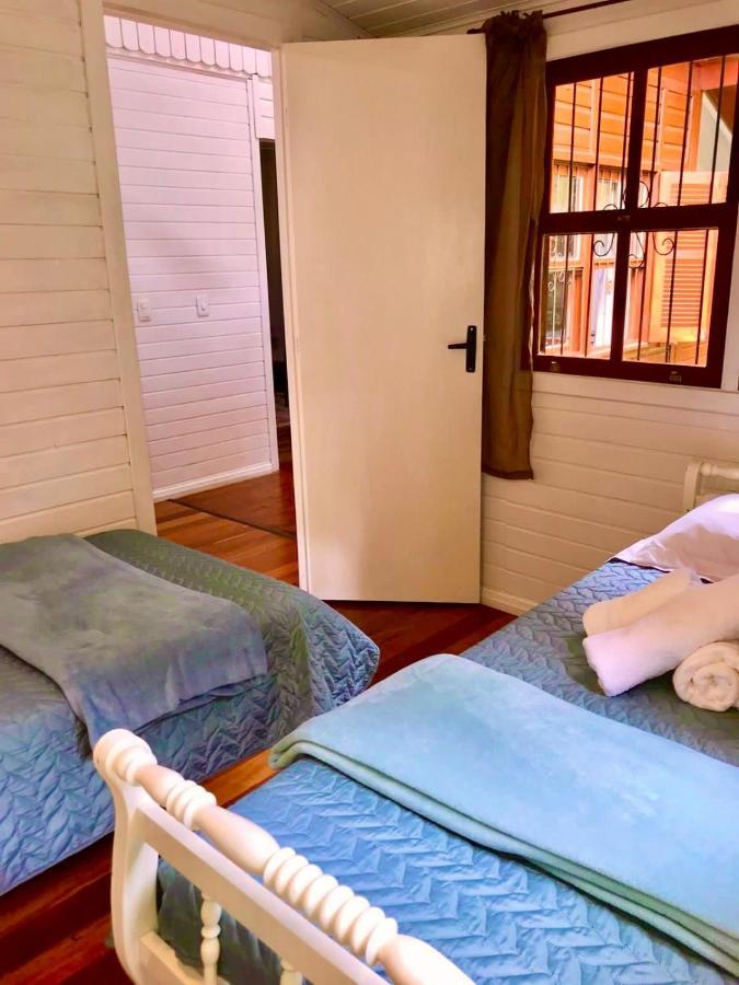 Casa Calandra chalé colonial de madeira na serra gaúcha, CanelaRS Villa Esterno foto