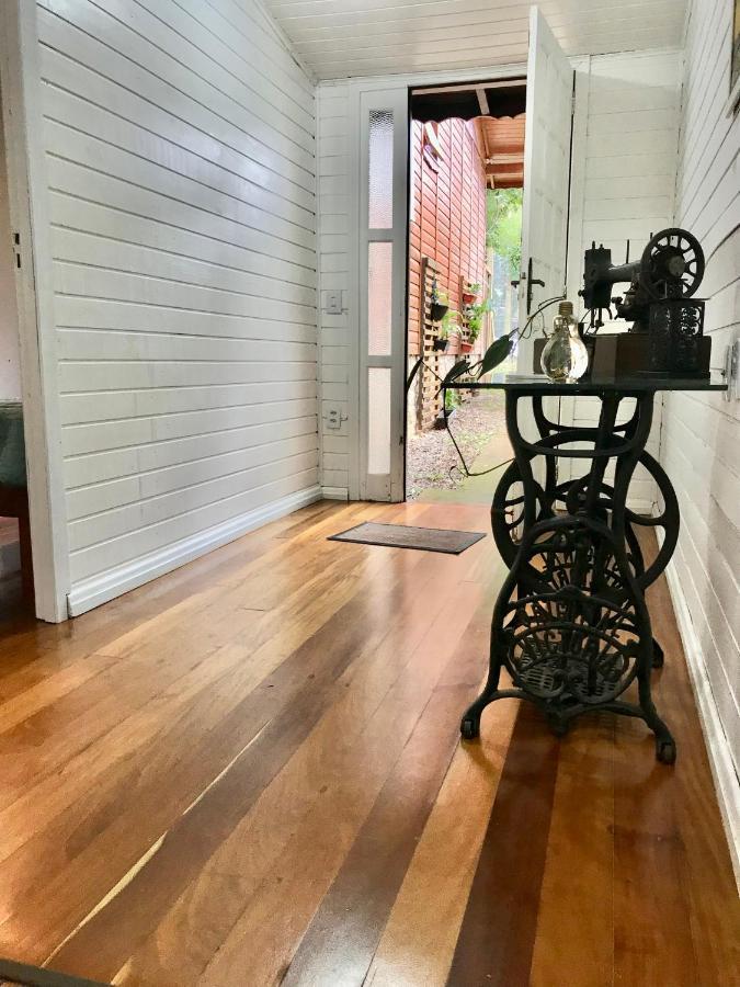 Casa Calandra chalé colonial de madeira na serra gaúcha, CanelaRS Villa Esterno foto